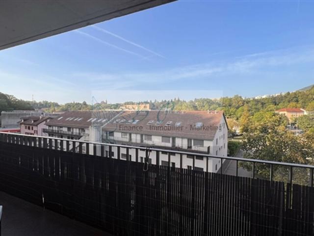 Eine schöne und geräumige 5,5 Zimmer Wohnung in Boudry zu vermieten!