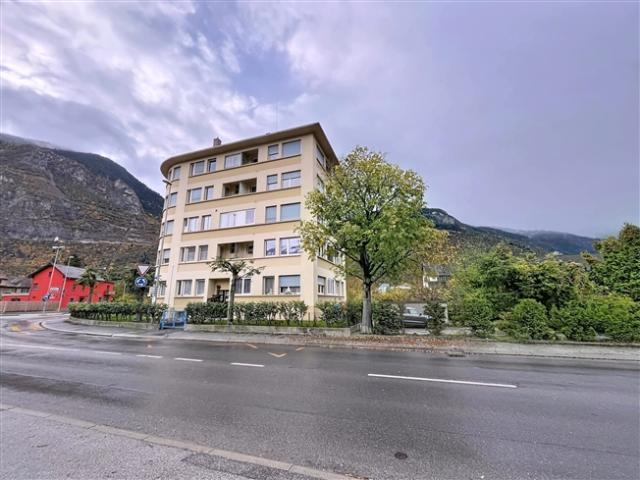Eine 3 1/2 Zimmer Wohnung wird in Sierre renoviert