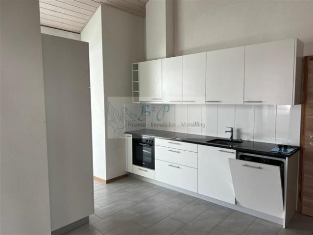 Eine 3.5 Zimmer Wohnung ist auf La Chaux de Fonds zu vermieten!