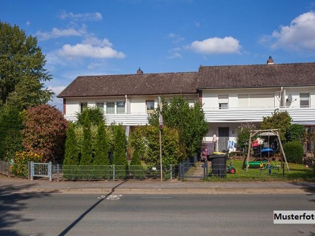 Einfamilien Reiheneckhaus in ruhiger Wohnlage