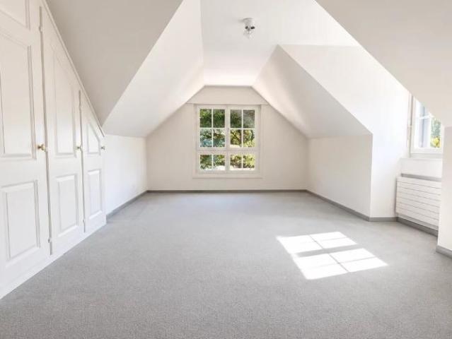 Einfamilienhaus 10 Zimmer