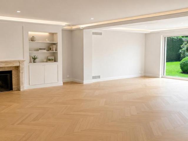 Einfamilienhaus 10 Zimmer