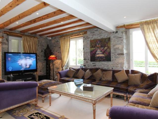 Einfamilienhaus 10 Zimmer