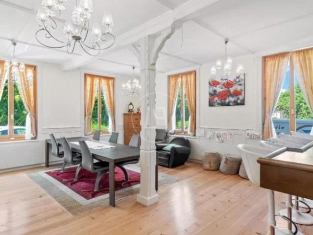 Einfamilienhaus 10 Zimmer