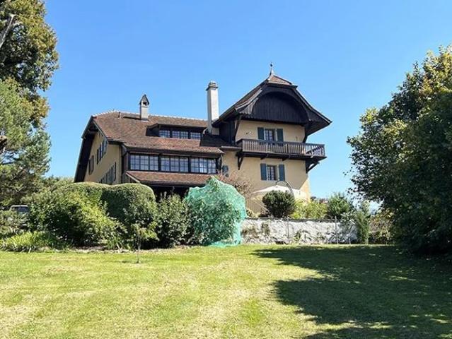 Einfamilienhaus 12 Zimmer
