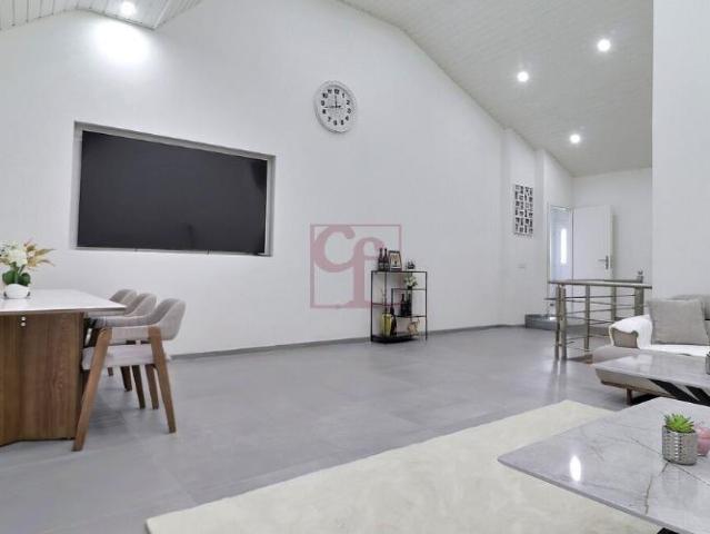 Einfamilienhaus 7.5 Zimmer
