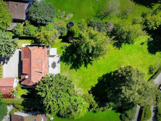 Einfamilienhaus 7.5 Zimmer