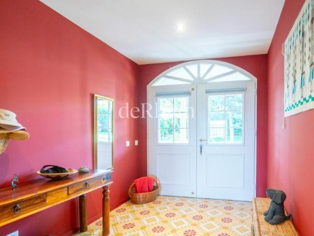 Einfamilienhaus 7.5 Zimmer