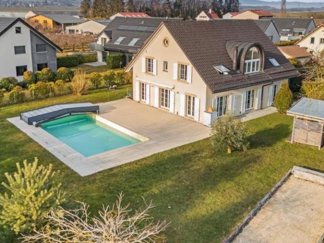 Einfamilienhaus 7.5 Zimmer