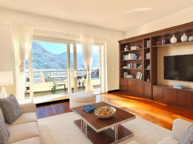 Einfamilienhaus 7.5 Zimmer