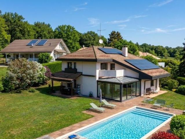 Einfamilienhaus 7.5 Zimmer