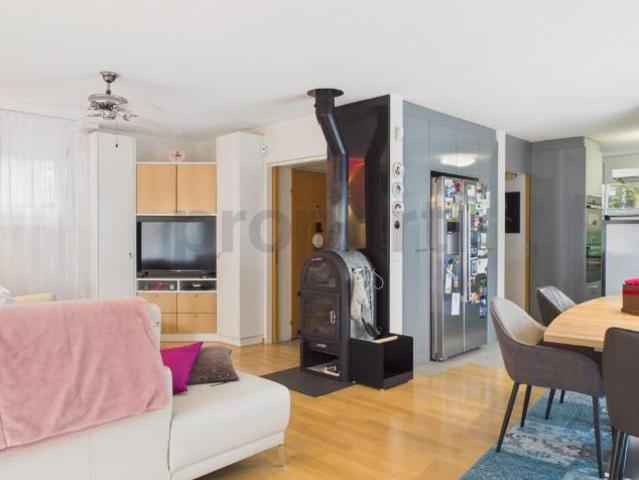 Einfamilienhaus 7.5 Zimmer