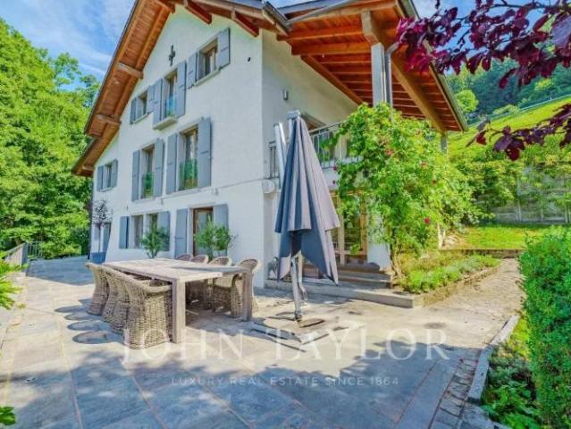 Einfamilienhaus 7.5 Zimmer