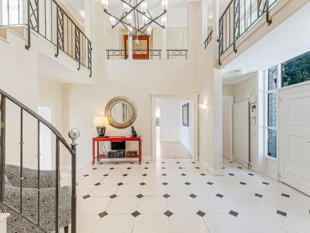 Einfamilienhaus 7.5 Zimmer