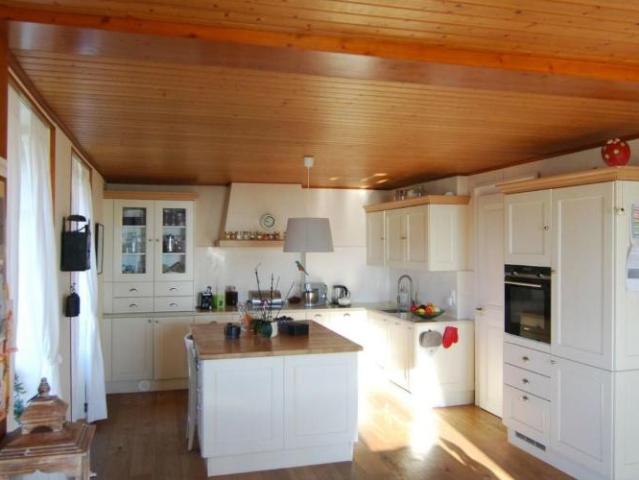 Einfamilienhaus 7.5 Zimmer