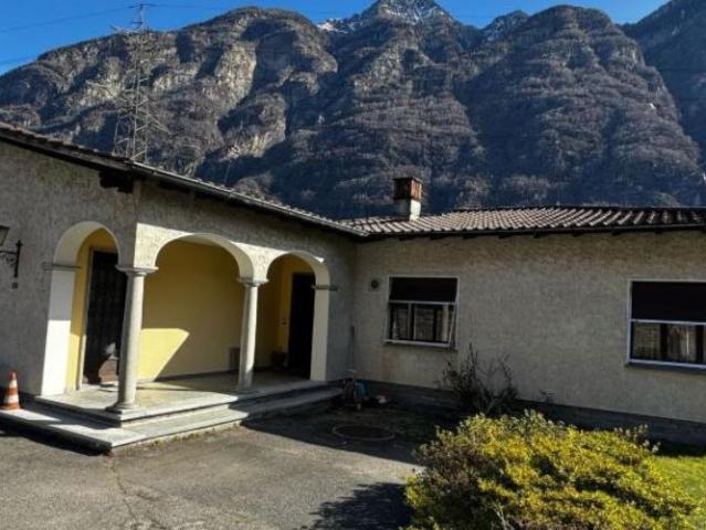 Einfamilienhaus 5.5 Zimmer