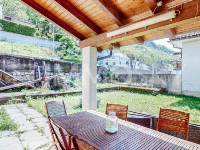 Einfamilienhaus 6.5 Zimmer