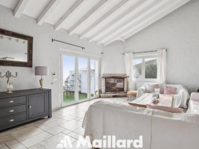Einfamilienhaus 6.5 Zimmer