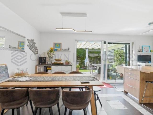 Einfamilienhaus 6.5 Zimmer