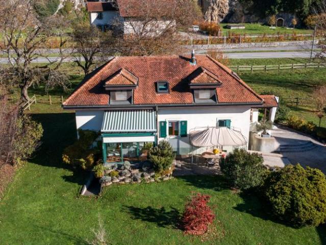 Einfamilienhaus 6.5 Zimmer