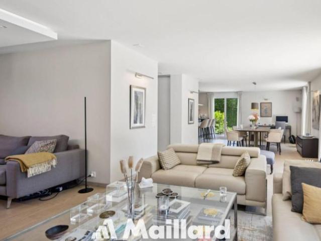 Einfamilienhaus 6.5 Zimmer