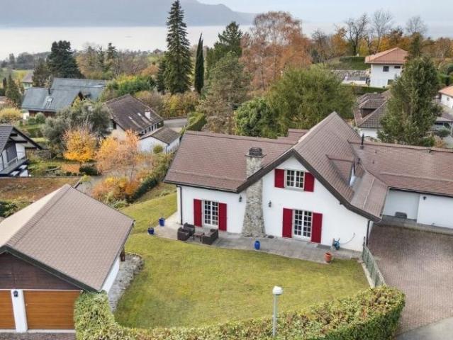 Einfamilienhaus 6.5 Zimmer