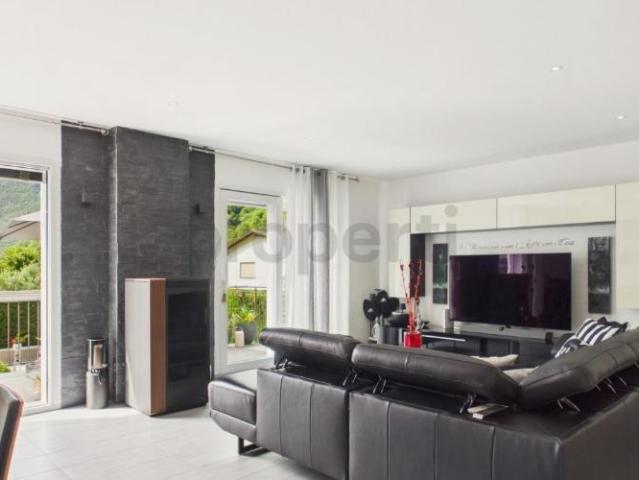 Einfamilienhaus 6.5 Zimmer