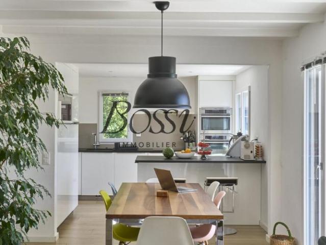 Einfamilienhaus 6.5 Zimmer