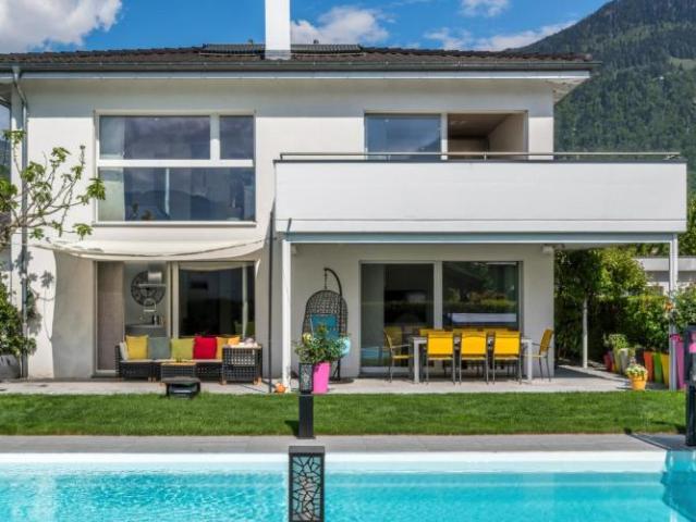 Einfamilienhaus 6.5 Zimmer
