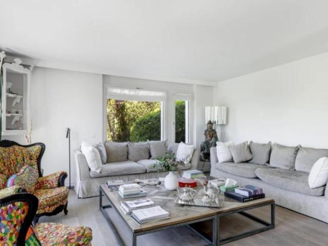 Einfamilienhaus 6.5 Zimmer