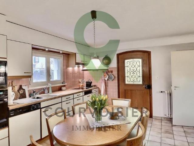 Einfamilienhaus 6 Zimmer