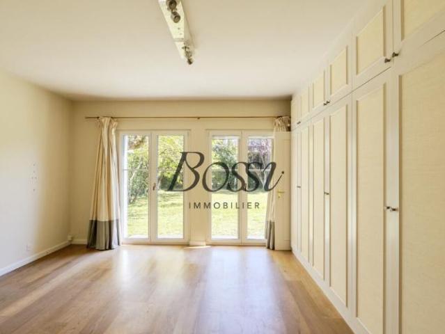 Einfamilienhaus 8.5 Zimmer
