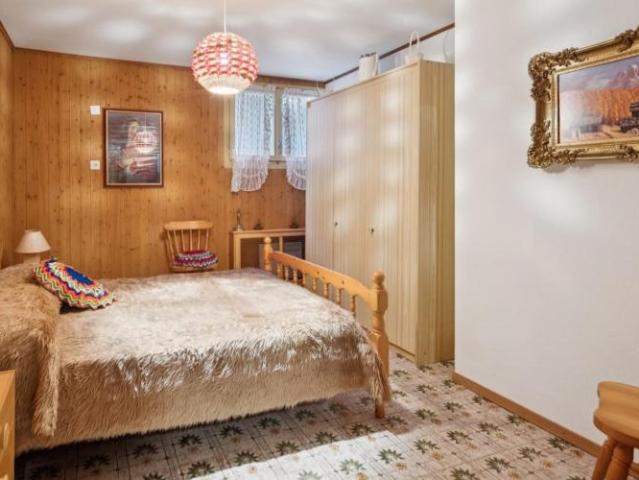 Einfamilienhaus 8.5 Zimmer