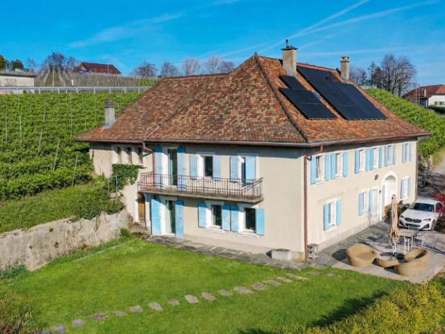 Einfamilienhaus 8.5 Zimmer