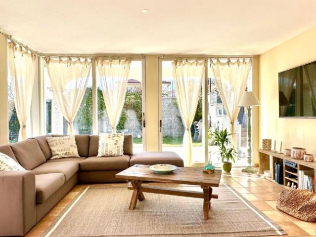 Einfamilienhaus 8.5 Zimmer
