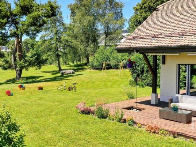 Einfamilienhaus 8 Zimmer
