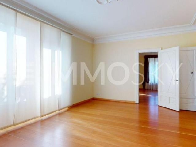 Einfamilienhaus 8 Zimmer
