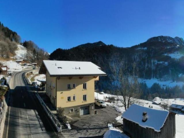 Einfamilienhaus 9.5 Zimmer