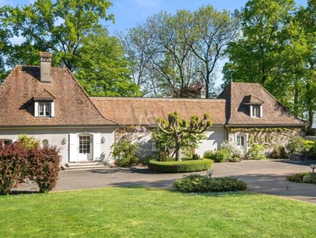 Einfamilienhaus 9 Zimmer