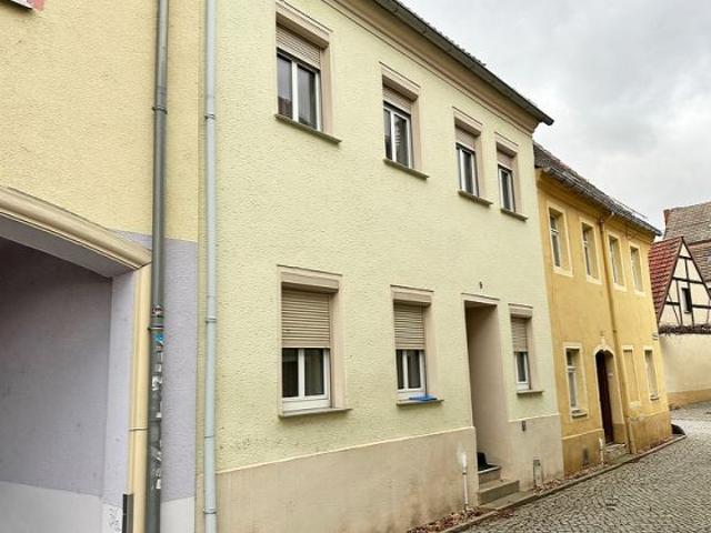 Einfamilienhaus als Reihenhaus im Oschatzer Stadtkern