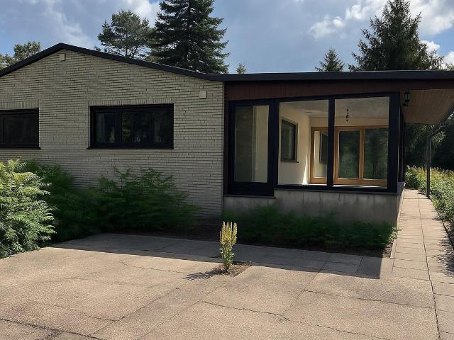 Einfamilienhaus auf großzügigem Grundstück in guter Lage