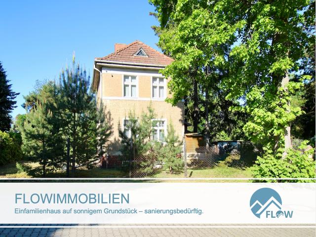 Einfamilienhaus auf sonnigem Grundstück sanierungsbedürftig