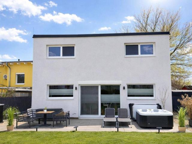 Einfamilienhaus Bj. 2018 auf Eigengrund an der Alten Donau