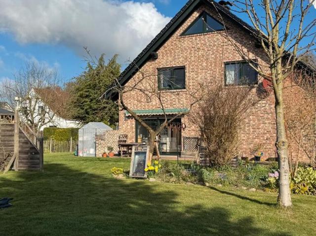 Einfamilienhaus, groß und mit vielen tollen Möglichkeiten!