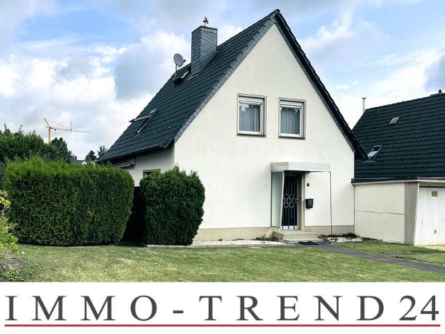 Einfamilienhaus, frei stehend, Grundstück Traumhaft, LAGE TOP, Zinsen günstig. Ihre CHANCE