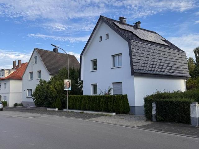Einfamilienhaus fresh renoviert, ca.150qm 7 zimmern in Herford