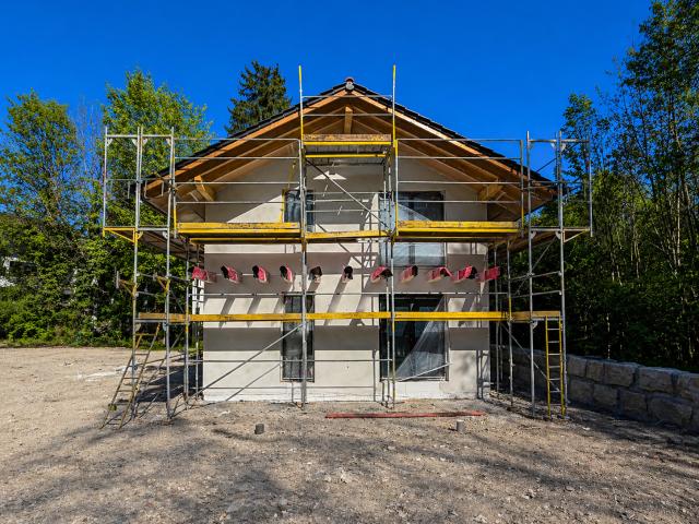 Einfamilienhaus im Bau am Herrenberg – nur wenige Schritte zum Chiemsee