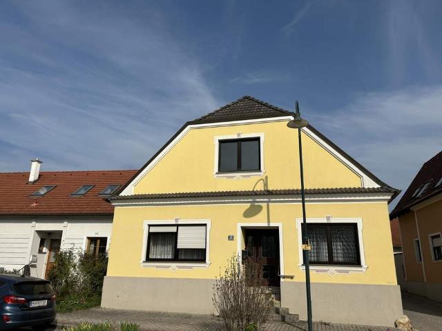 Einfamilienhaus in 2191 Schrick Nähe Mistelbach