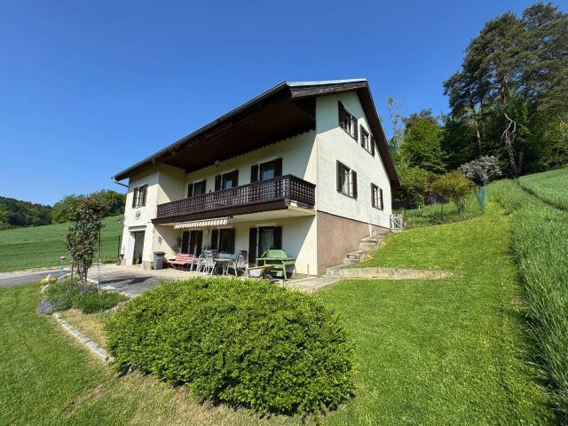 Einfamilienhaus in absoluter Ruhelage ca. 103 m² mit großem Garten und Garage in Stein