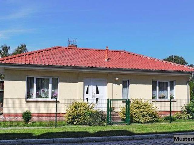 Einfamilienhaus in guter Wohnlage
